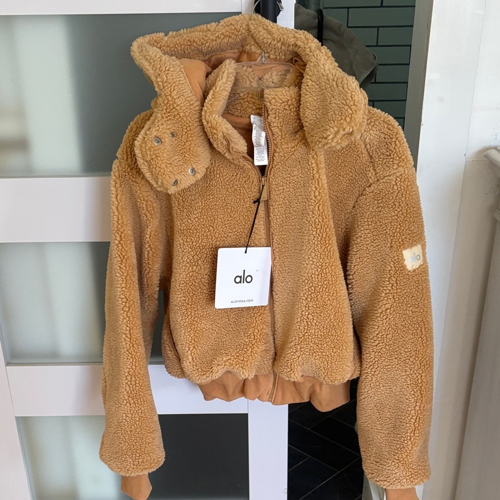 ALO Yoga Foxy Sherpa Jacket